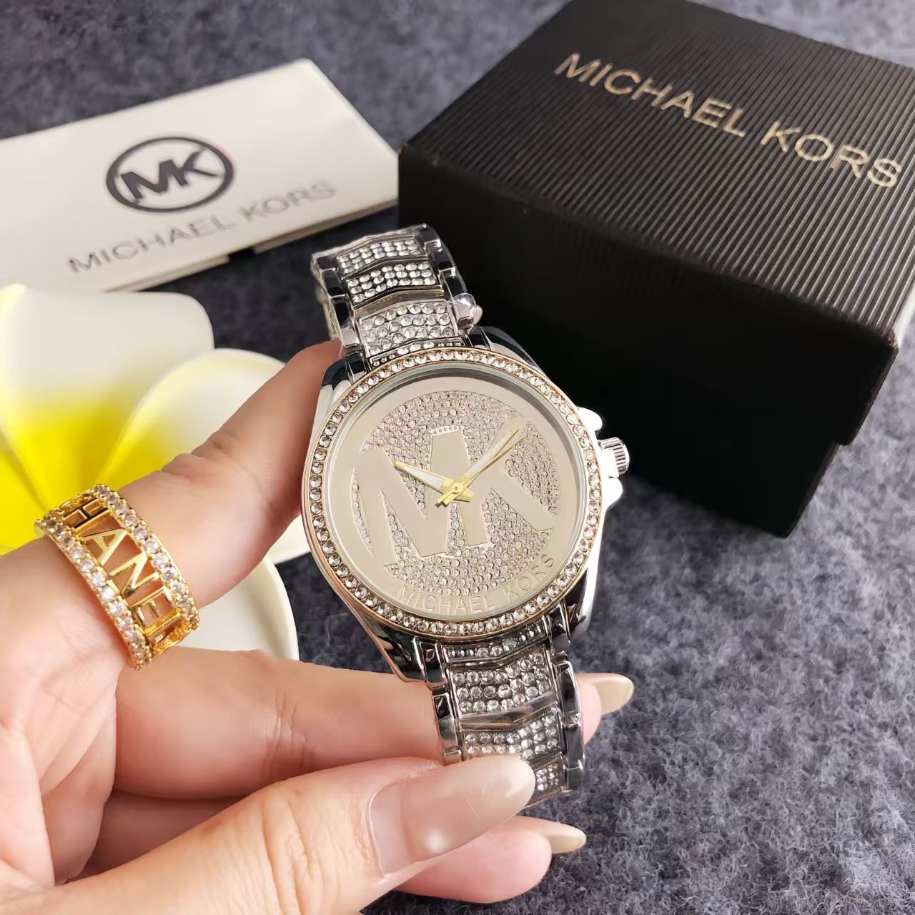Novo Relógio Feminino Michael  - Luxury Watch Photo avaliação e preço