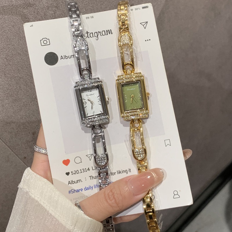 Relógio feminino de luxo leve, - Luxury Watch Values avaliação e preço